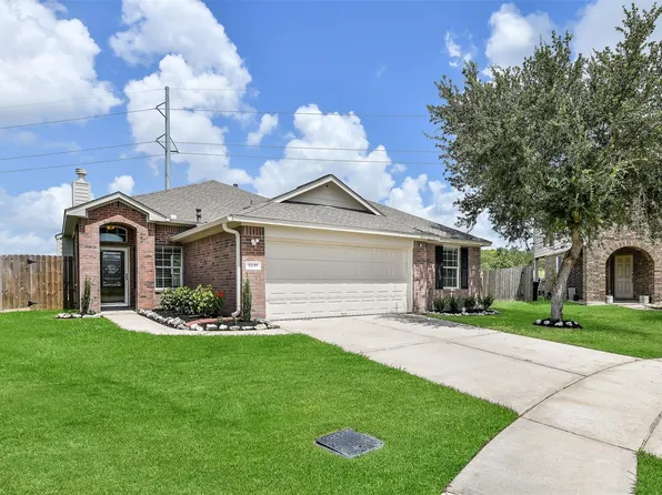 5235 Bailey Lane, Alvin, TX 77511