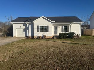 1225 Kendall Dr, Clarksville, TN 37042