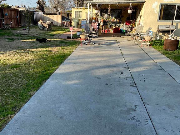 2nd image of 1161 E Fedora Ave