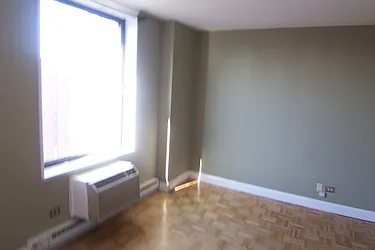 Rented by Fox Residential Group