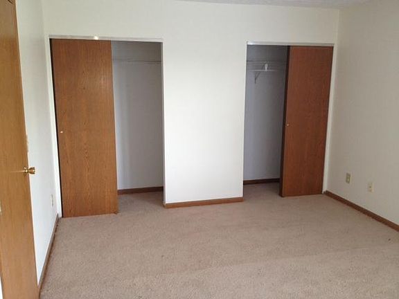 2nd image of 4684 Point Pleasant Dr