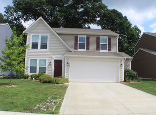 7590 Maple Trunk Dr, Canal Winchester, OH 43110