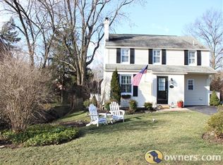 116 Debaran Ln, Bryn Mawr, PA 19010