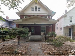 216 SW Fillmore St, Topeka, KS 66606