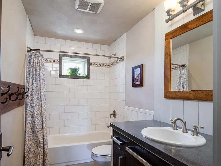 171 Cranbrook Rd — Photo 16