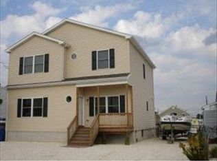 67 Glenn Dr, Manahawkin, NJ 08050