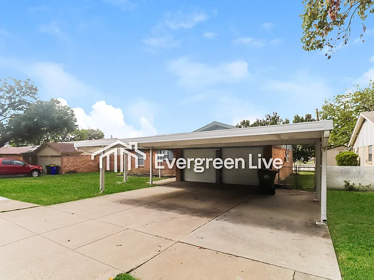 6617 Charmaine Dr — Photo 2