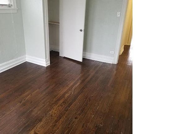 3rd image of 7357 S Dorchester Ave #1E