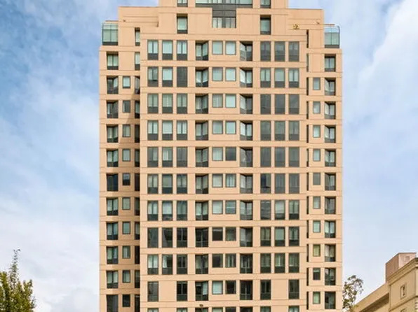 10520 Wilshire Blvd APT 303, Los Angeles, CA 90024