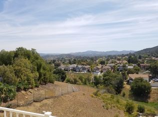 146 Midbury Hill Rd, Thousand Oaks, CA 91320