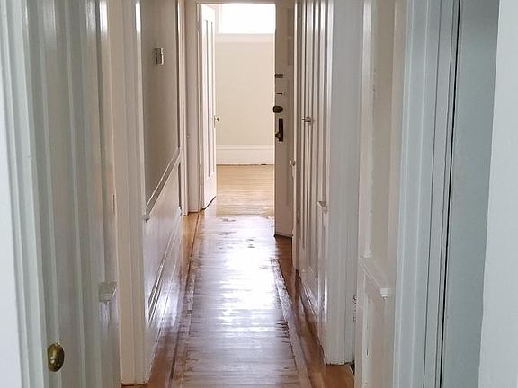 Hallway looking towards bedroom