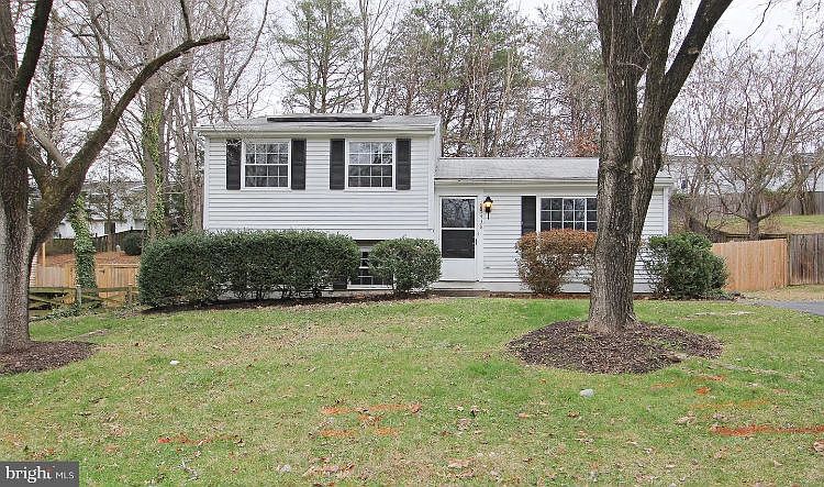1st image of 3438 Chelsea Dr
