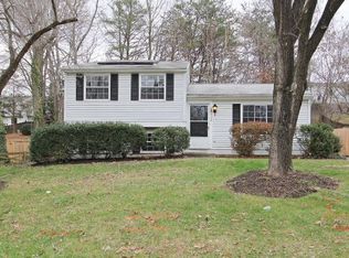 3438 Chelsea Dr, Woodbridge, VA 22192