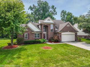 26745 Senator Blvd, Southfield, MI