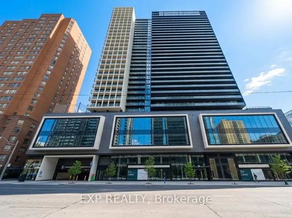 20 Edward St #607, Toronto, ON M5G 0C5