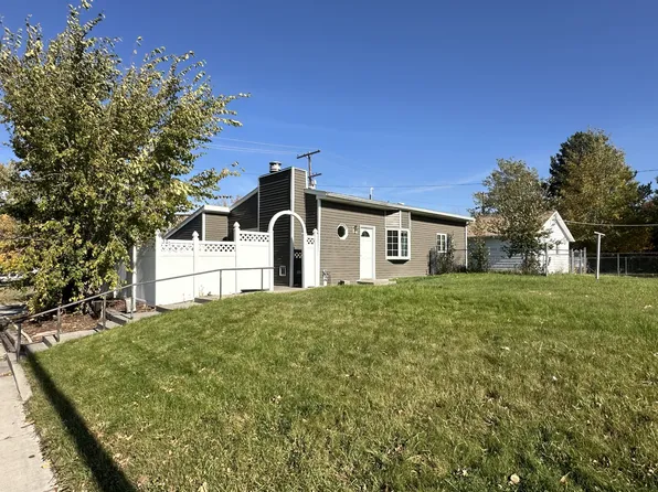 1601 13th Ave S, Great Falls, MT 59405