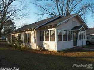 411 Cherry St, Warren, AR 71671