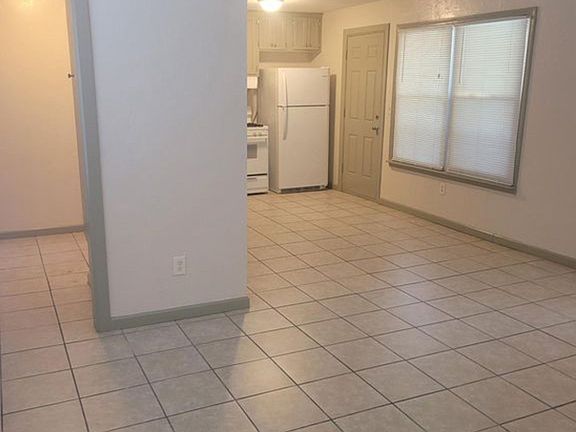 4th image of 745 NW 89th St