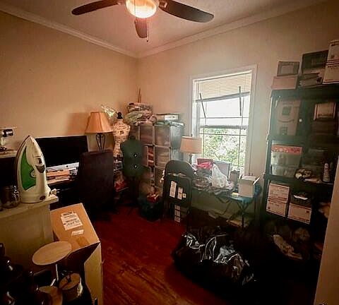 4th image of 2025 Toulouse St