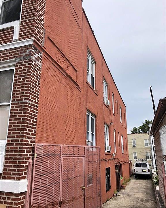 2nd image of 573 78th St #Md
