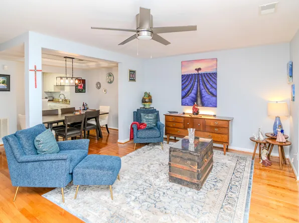 832 Vermillion Peak Pass, Lexington, KY 40515