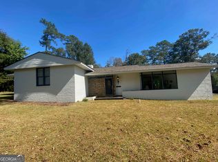 1457 Waverland Dr, Macon, GA 31211