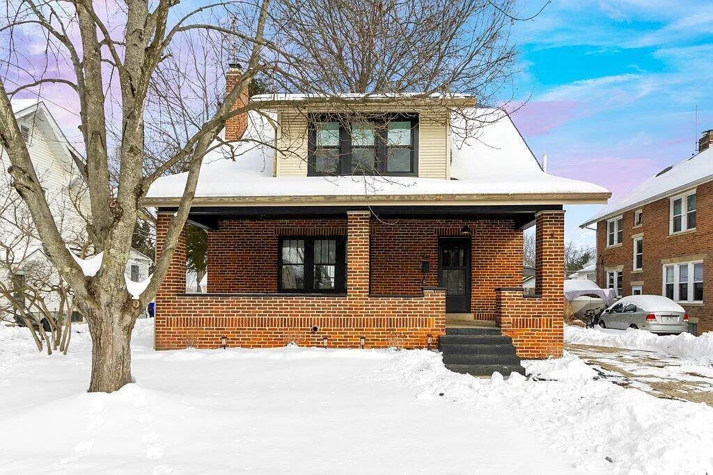 444 Naomi Ct photo 1