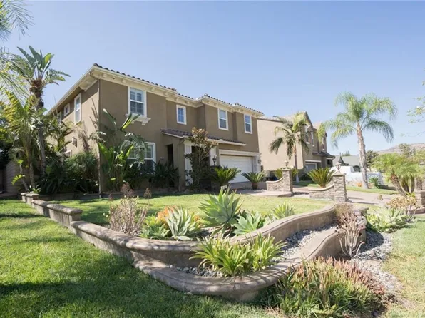 22052 Halsted St, Chatsworth, CA 91311