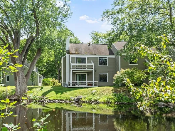 22 Concord Greene Unit 5, Concord, MA 01742