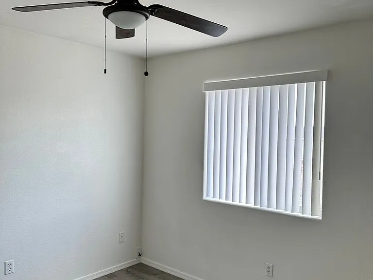 1514 Pebble Dr — Photo 17