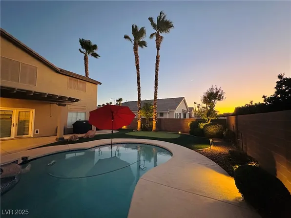 2556 Prince Edward Dr, Henderson, NV 89052