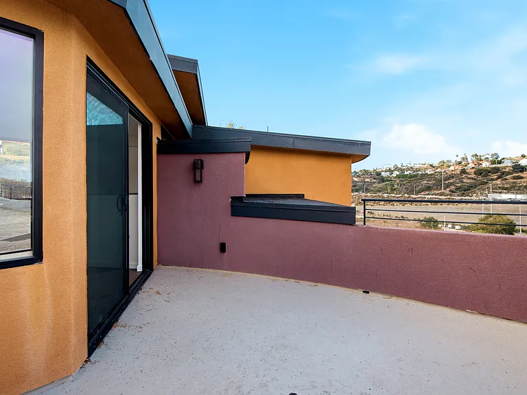 329 Kilkenny Dr — Photo 3