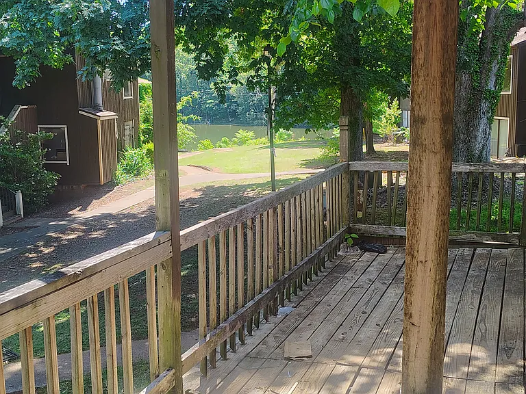 2806 Shellbark Rd — Photo 10