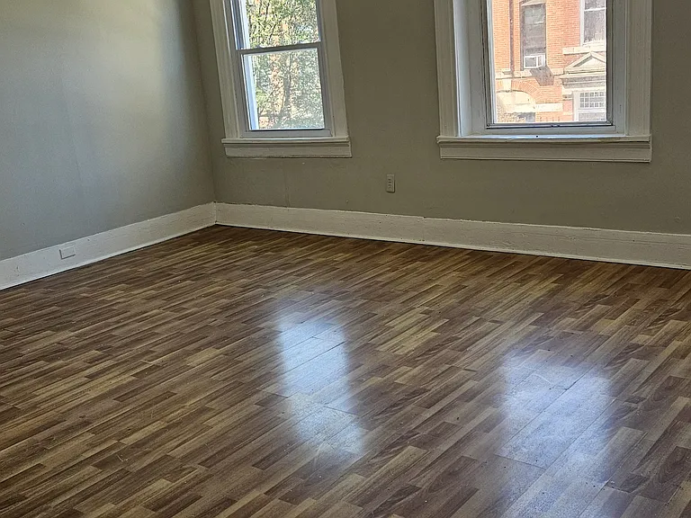2129 Saint Paul St #2 — Photo 8