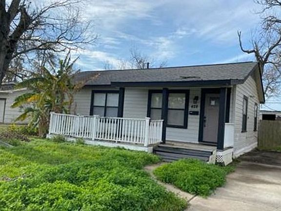 3rd image of 428 Azalea St