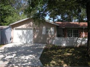 11216 W 77th Ter, Shawnee, KS 66214
