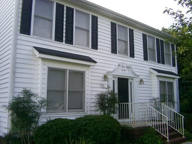 1st image of 2609 Corinth Dr