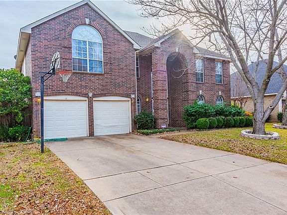 2nd image of 2600 Hedgeapple Dr