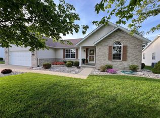 929 Millikin Dr, Fairview Heights, IL