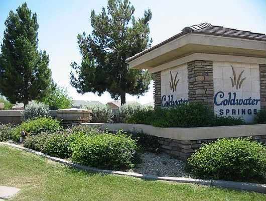 Entrance to the community