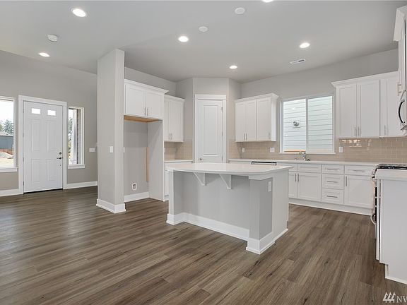 5th image of 13123 180th Ave E Lot 108