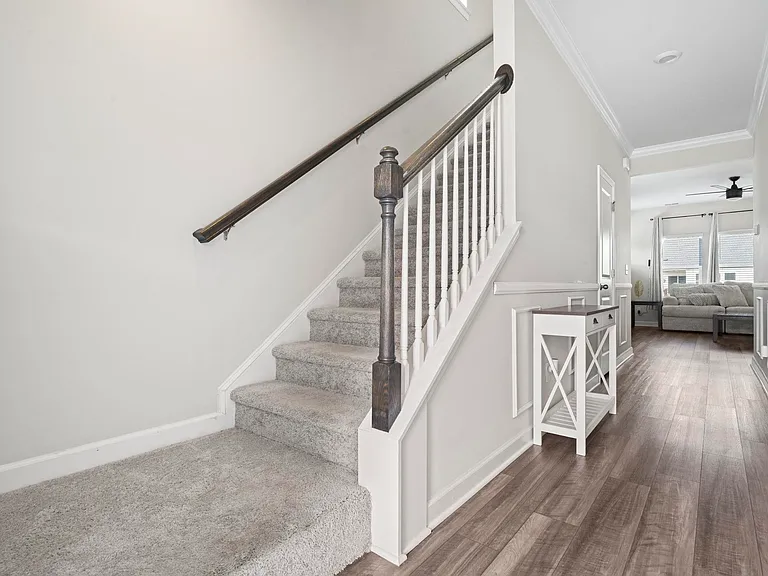 2325 Copper Creek Loop — Photo 3