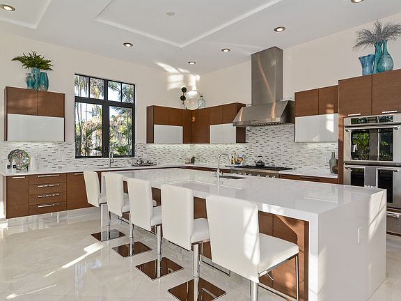 5th image of 301 San Marco Drive Fort
