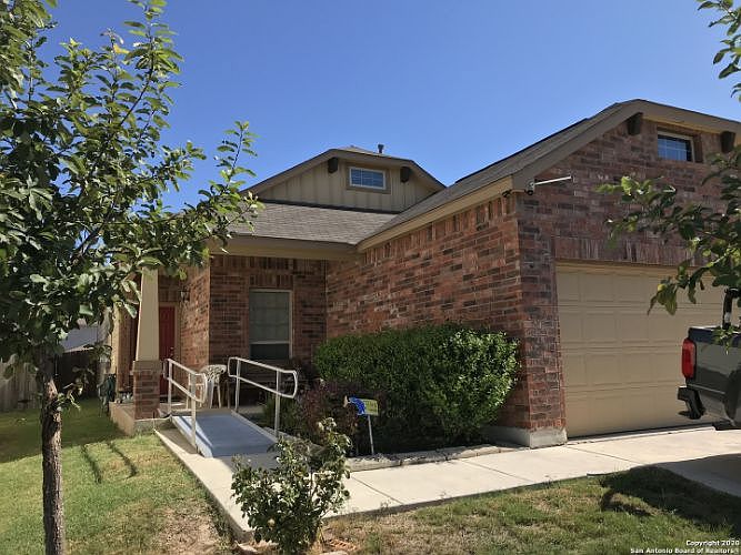2nd image of 8935 Atwater Crk