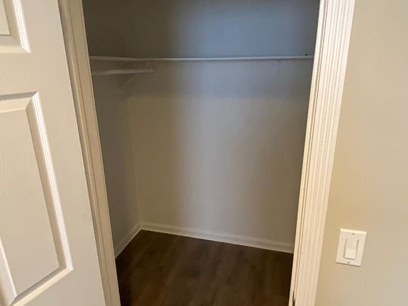walk-in closet