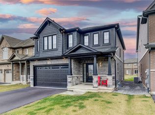 36 Alicia Cres, Thorold, ON L2V0M2