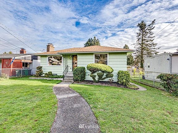 3rd image of 5526 33rd Ave S