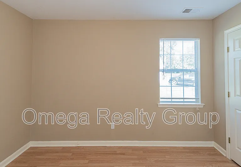 2022 Edgewood Dr — Photo 24