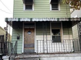 305 Locust St, Cincinnati, OH 45216
