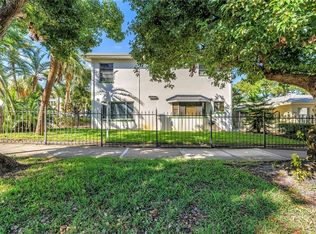 611 2nd St N, Saint Petersburg, FL 33701